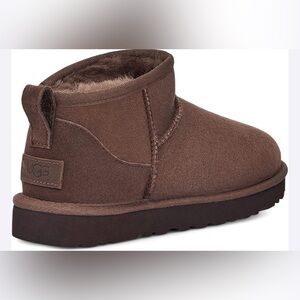Like New Ugg Classic Ultra Mini in Burnt Cedar Size 10 M.